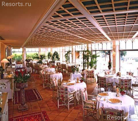 Hotel Chateau de la Messardiere 43